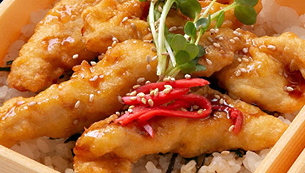 鶏天と手作り惣菜の二段膳