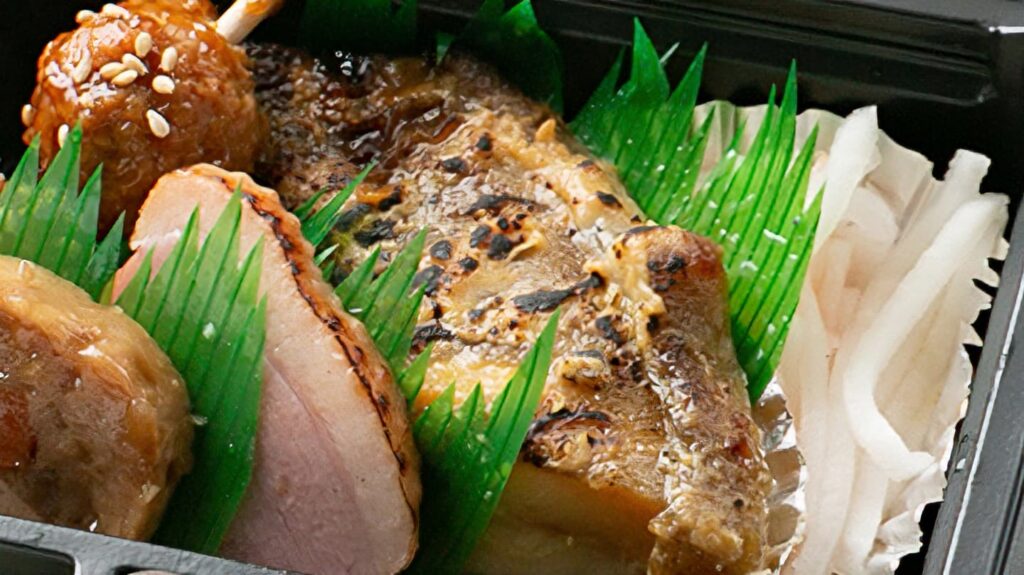 カレイ西京焼きとしらすご飯弁当