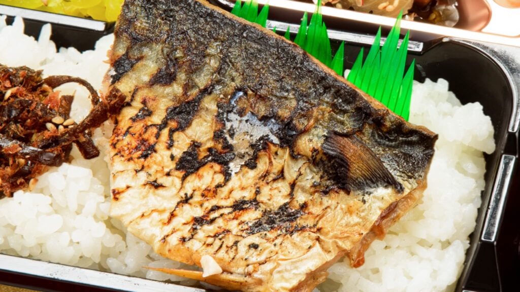 鯖の塩焼き幕の内弁当