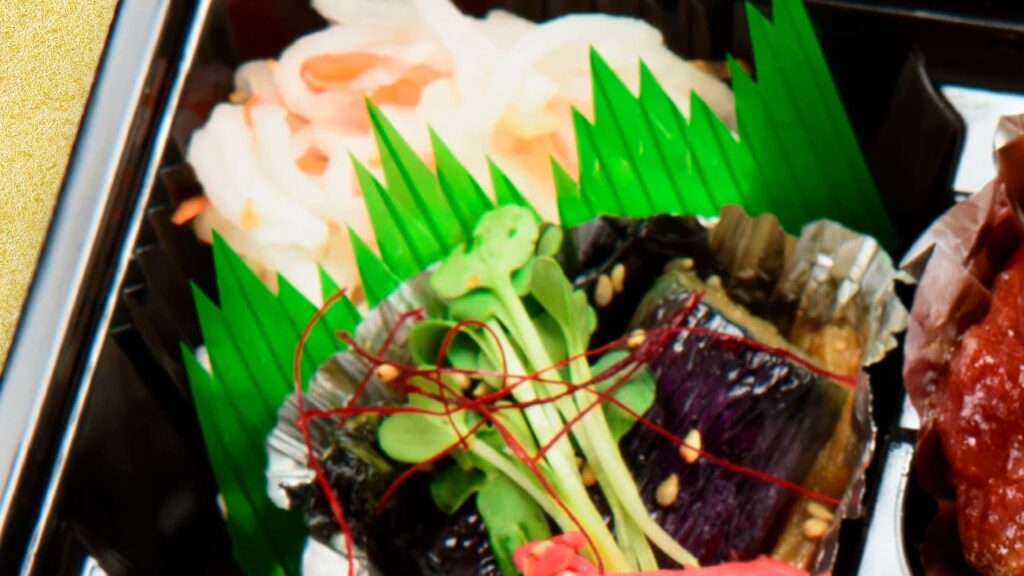 ハンバーグ&豚カツ弁当