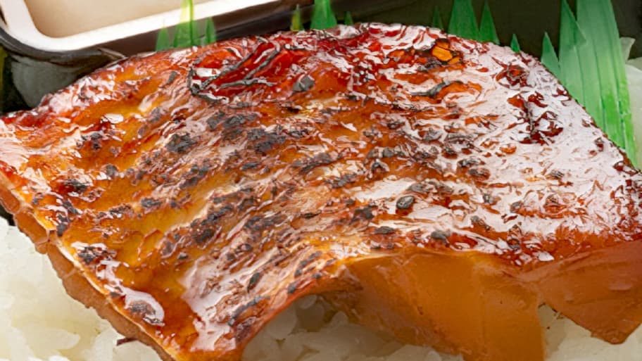 赤魚の幽庵焼きお惣菜たっぷり弁当